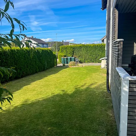 Sjarmerende Del Av Tomannsbolig Sentralt I * Horten