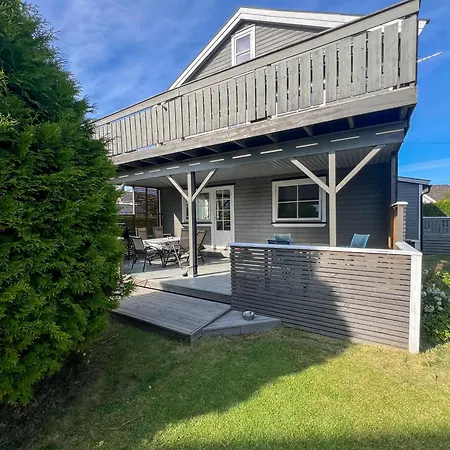 Apartmán Sjarmerende Del Av Tomannsbolig Sentralt I Horten