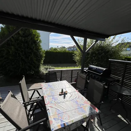 Sjarmerende Del Av Tomannsbolig Sentralt I Apartment *