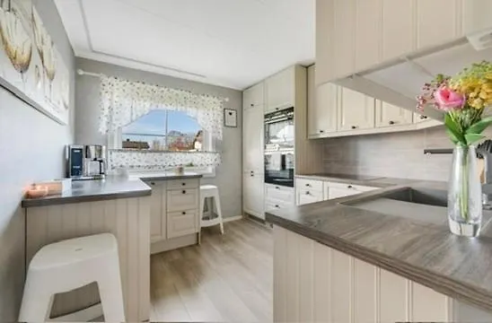 Sjarmerende Del Av Tomannsbolig Sentralt I Horten