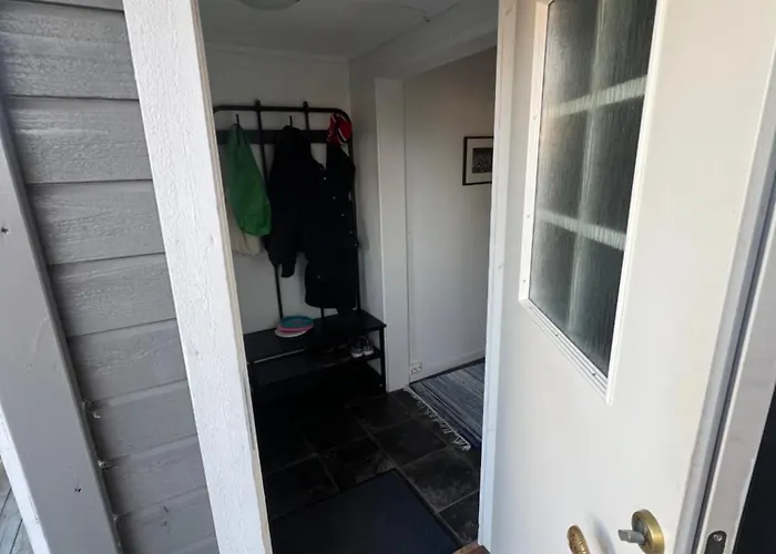 Sjarmerende Del Av Tomannsbolig Sentralt I Horten